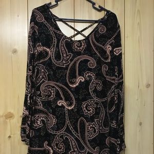 Black and pink dress, size: M, never worn.